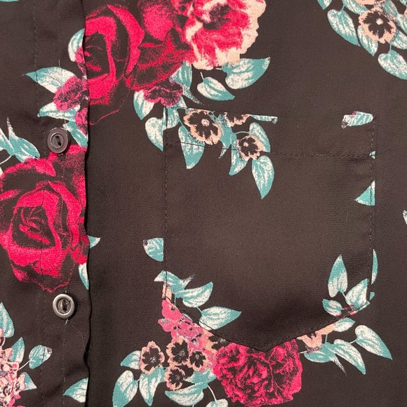 STREETWEAR SOCIETY Black & Pink Rose Floral Button-Down Collared Blouse Sz M - Picture 3 of 5